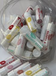 БАЛСАМ ЗА УСТНИ - 40бр  В ПРОМО СФЕРА - 5 АРОМАТА МИКС