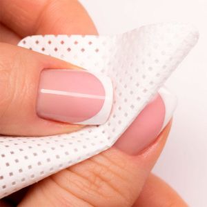 БЕЗВЛАКНЕСТИ ТАМПОНИ ЗА МАНИКЮР 5х5см 540бр