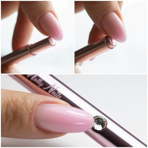 ЧЕТКА ЗА ДЕКОРАЦИЯ MOLLY NAILS С КАМЪК 9мм