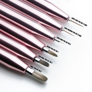 ЧЕТКА ЗА ДЕКОРАЦИЯ MOLLY NAILS С КАМЪК 11мм